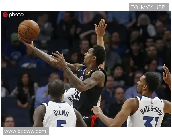 雄鹿擒森林狼，五连胜势不可挡